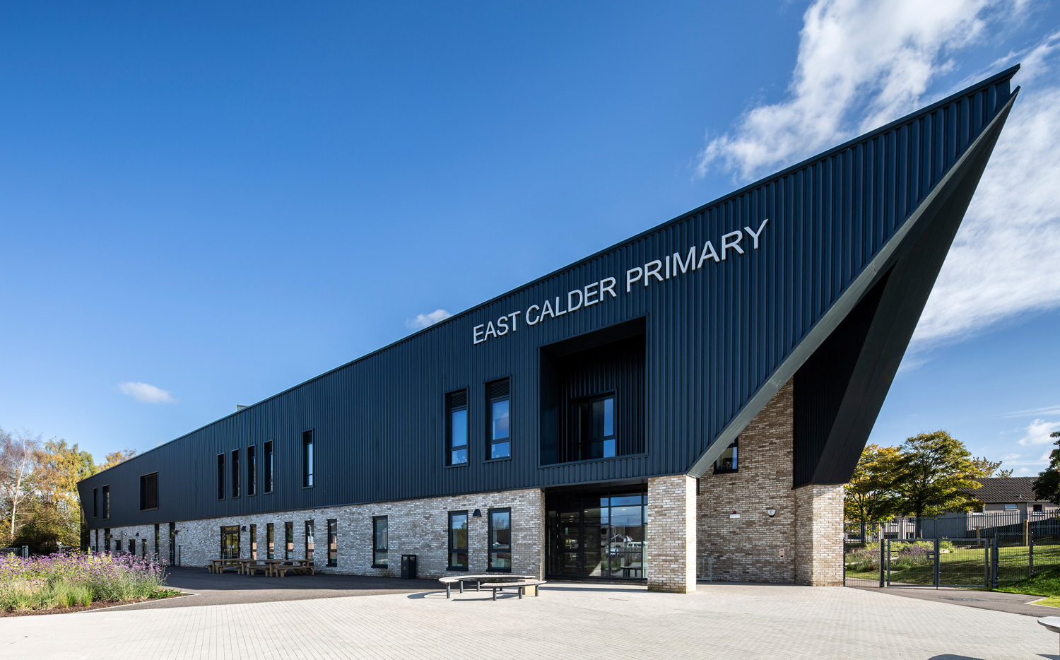 East Calder Primary School